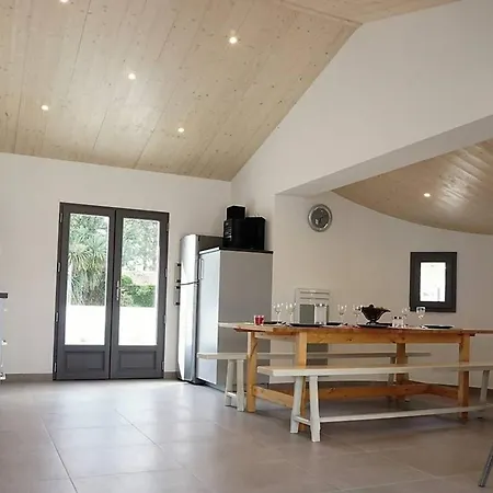 Maison En Bord De A : 3 Chambres, Jardin Clos, Internet, Parking, A 250m - Fr-1-224b-646 * Noirmoutier-en-l'Ile