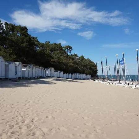 Maison En Bord De A : 3 Chambres, Jardin Clos, Internet, Parking, A 250m * Noirmoutier-en-l'Ile