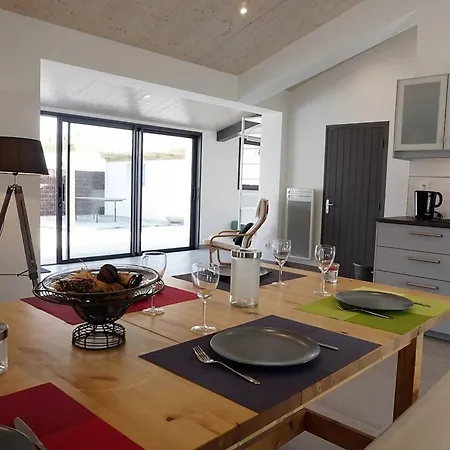 Maison En Bord De A : 3 Chambres, Jardin Clos, Internet, Parking, A 250m - Fr-1-224b-646 Holiday home *