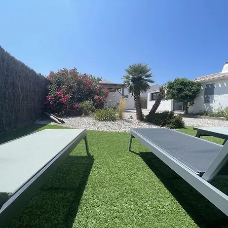 Maison En Bord De A : 3 Chambres, Jardin Clos, Internet, Parking, A 250m - Fr-1-224b-646 * Noirmoutier-en-l'Ile