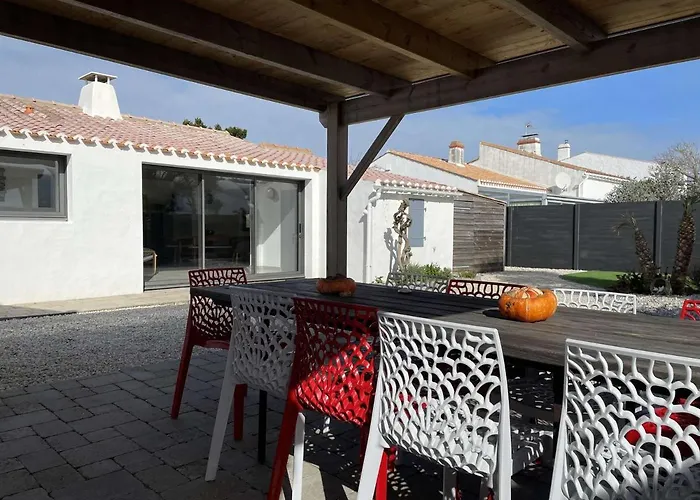 Maison En Bord De A : 3 Chambres, Jardin Clos, Internet, Parking, A 250m - Fr-1-224b-646 Noirmoutier-en-l'Ile